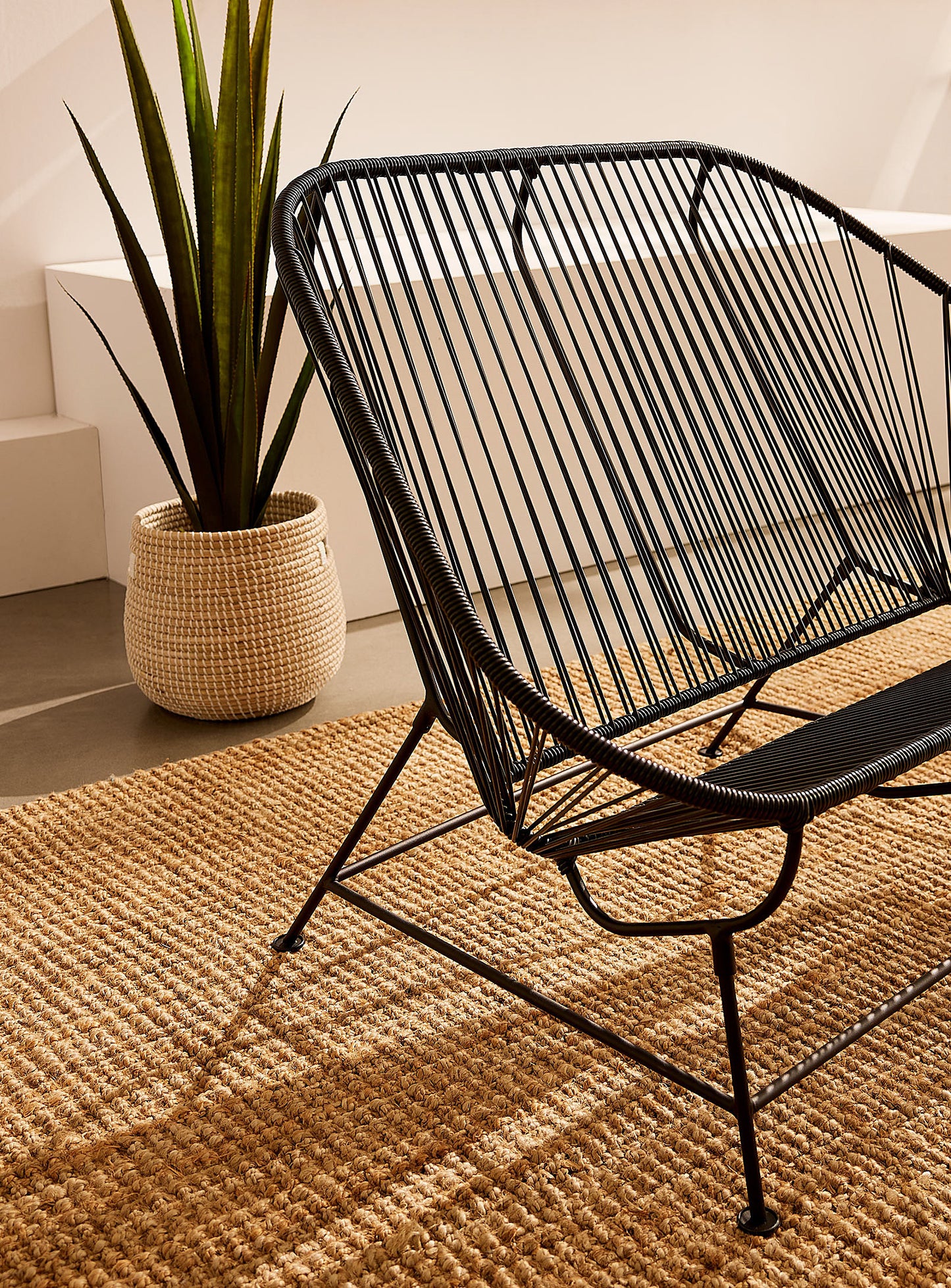 Handwoven White Frame Pink Weave InLove Seat