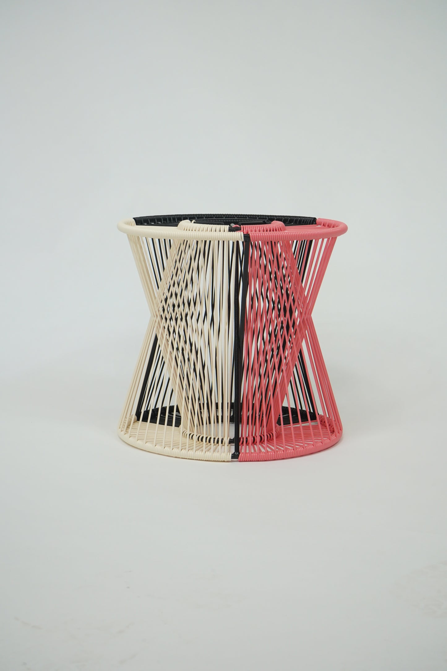 Entre Lamp Black/Coral/Ivory